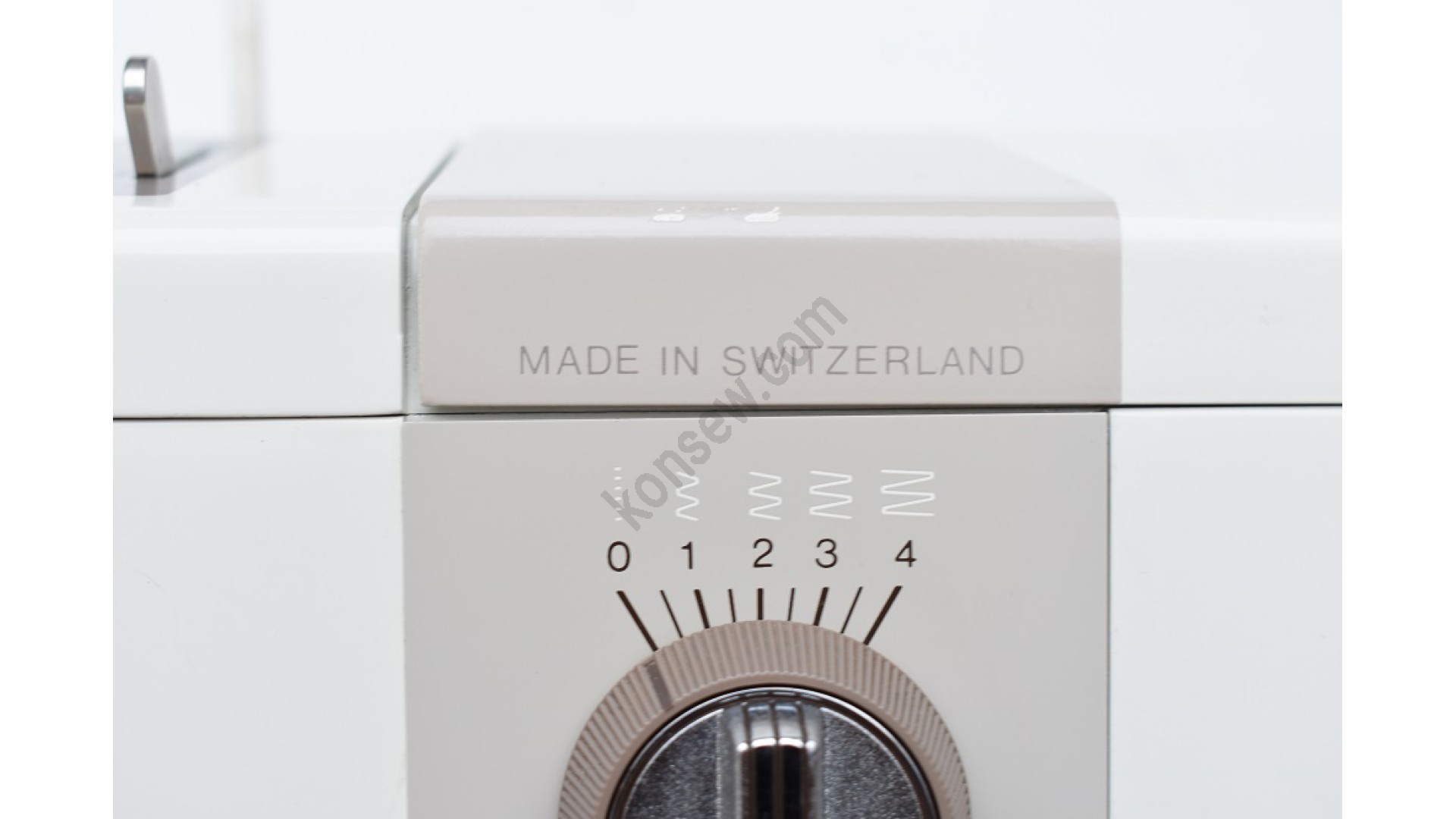 Buy Bernina Record 930 Swiss make domestic machine in UK Price, manual