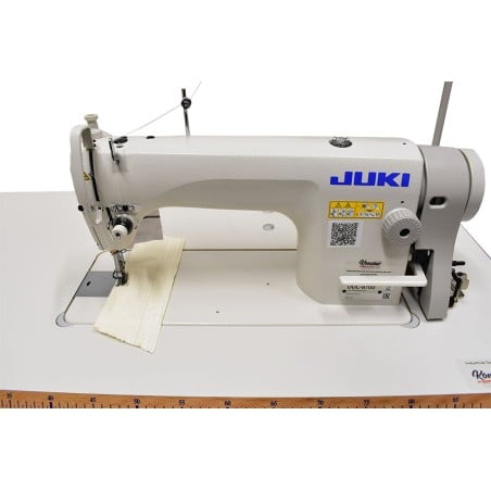 JUKI DDL 8100E INDUSTRIAL SEWING MACHINE COMPLETE WITH STAND TOP & SERVO MOTOR 